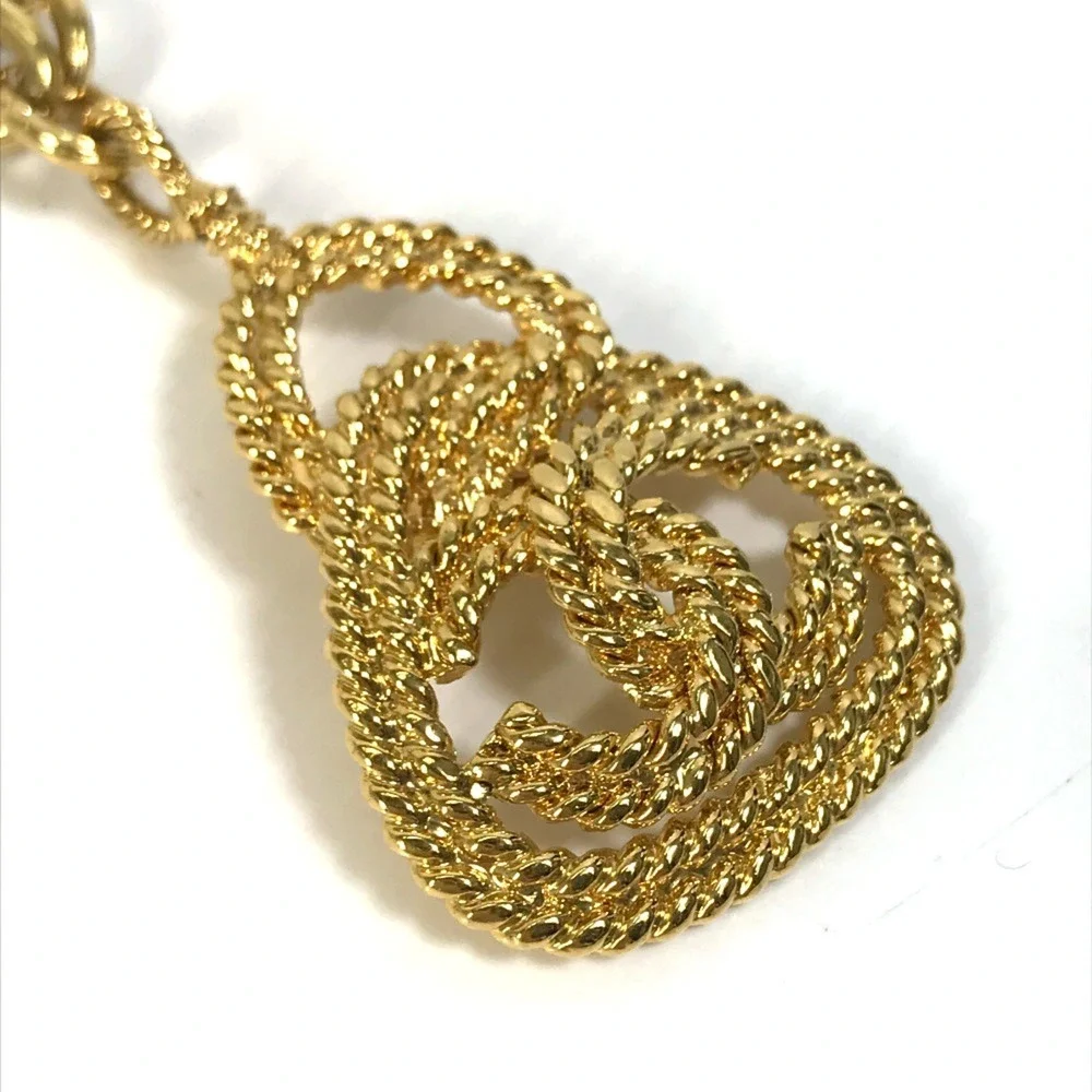 CHANEL Gold Necklace - Picture 4 of 12